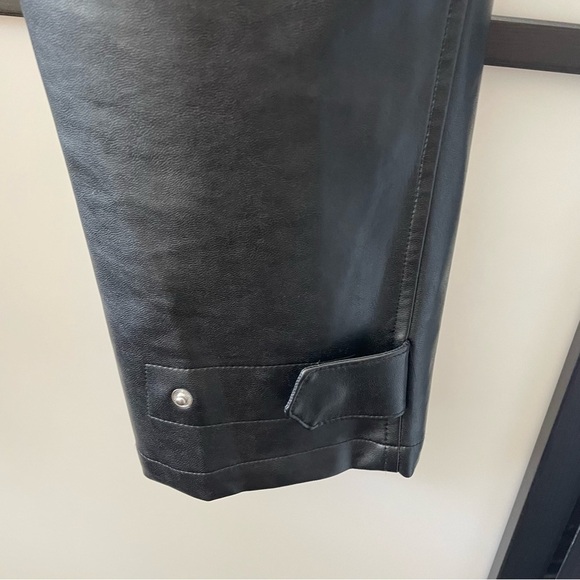 [2] Aritzia Wilfred Faux Leather Cargo Pocket Jogger Cinched Ankle - Picture 10 of 14